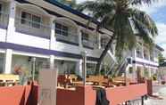 Luar Bangunan 7 Blue Rock Beach Resort