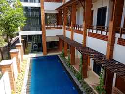 Hotel Parangraja, Rp 350.000