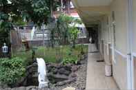 Lobi Cozy Stay at Timlo Solo Guest House