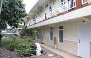 Exterior 3 Cozy Stay at Timlo Solo Guest House