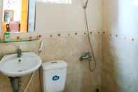 Toilet Kamar Ngoc Anh Hotel Quy Nhon