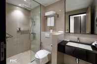 In-room Bathroom Magazine Vista Hotel By PHC