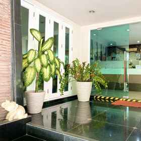 14 Place Sukhumvit Suites 1, Hotel HOSTBKK Arts Center / Dance Studio