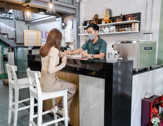 Sảnh chờ 2 Hybrit hostel&cafe