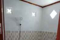 In-room Bathroom Sembalun Home Stay