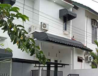 Bangunan 2 Rumah Unyu Yogyakarta Syariah