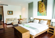 Bedroom 2 Hillside Ocean View Penthouse with Private Pool 