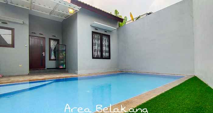 สระว่ายน้ำ Villa Arsy Batu with Pool - Two Bedroom