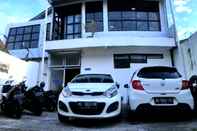 Exterior Rumah Wuki