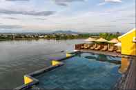 Kolam Renang Little Riverside . A Luxury Hotel & Spa