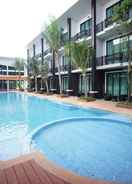 SWIMMING_POOL Namthong Nan Hotel