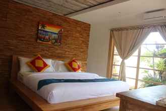 ห้องนอน 4 Kedungu Surf Camp