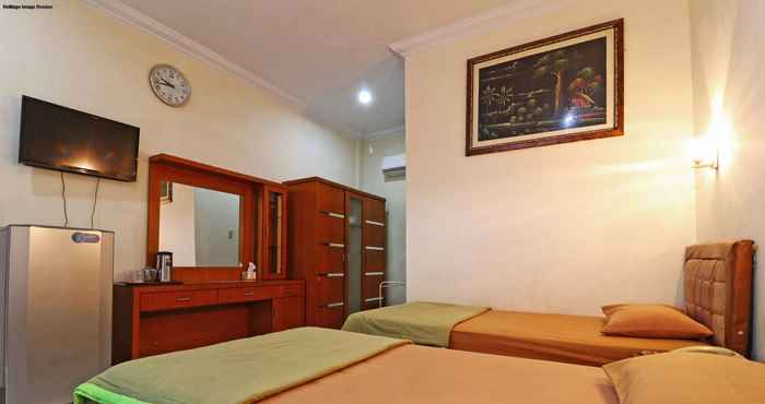 Kamar Tidur Grand Melati Hotel