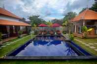 Swimming Pool Tegal Sari Homestay