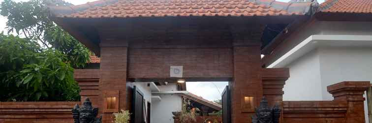 Lobi Tegal Sari Homestay