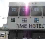 Exterior 2 Time Hotel Seremban