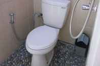 Toilet Kamar Comfort Room Sea View at Omah Sundak 2