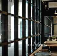 Bar, Kafe dan Lounge 5 Shine BnB