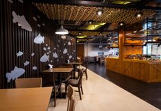 Restaurant 4 S.22 Hotel Suratthani 