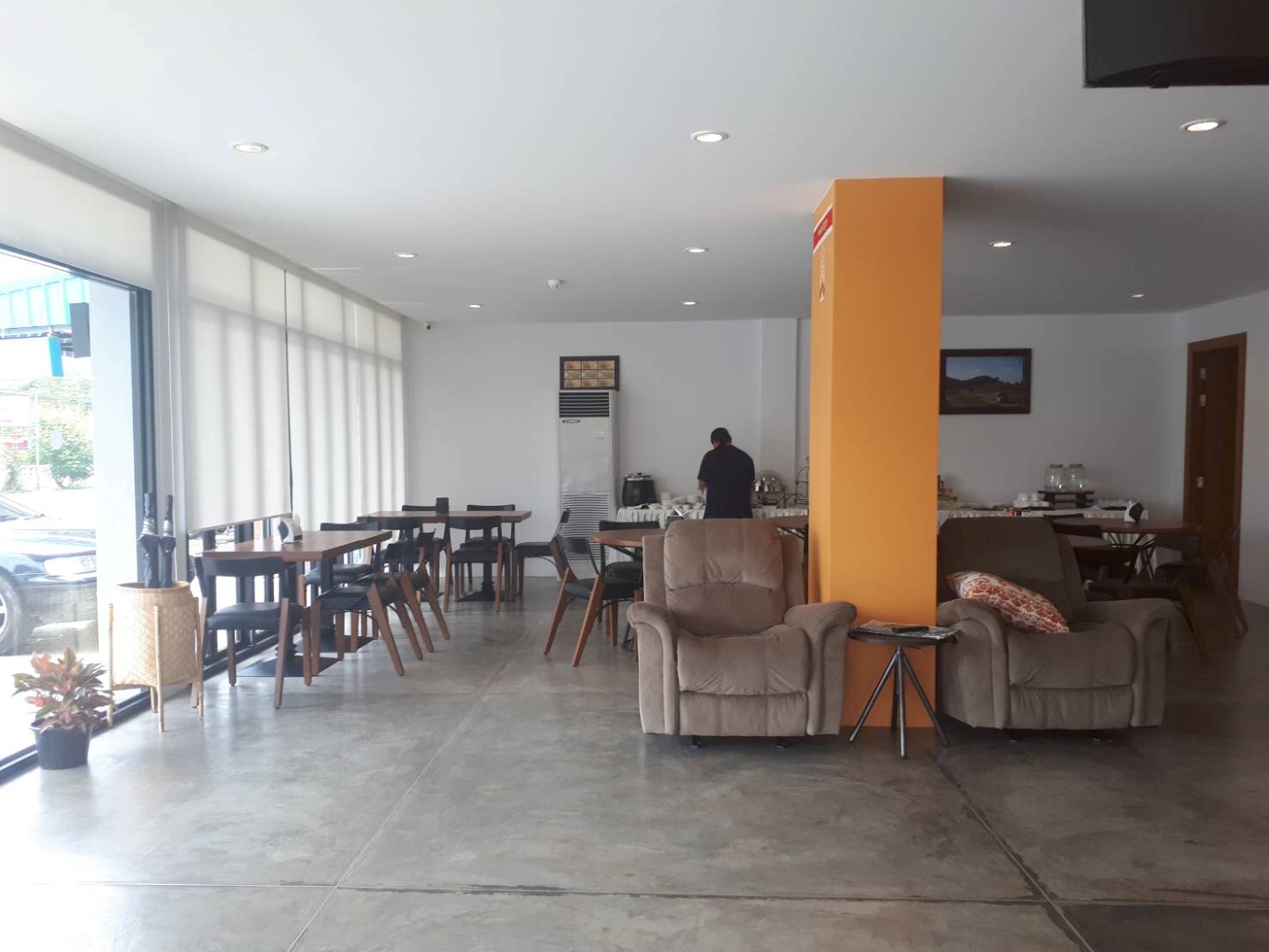 Lobi RAENONG BOUTIQUE HOTEL