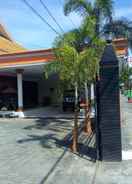 EXTERIOR_BUILDING Hotel Rahmat