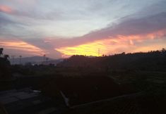 주변 전망 및 관광 명소 2 Penginapan Purnama