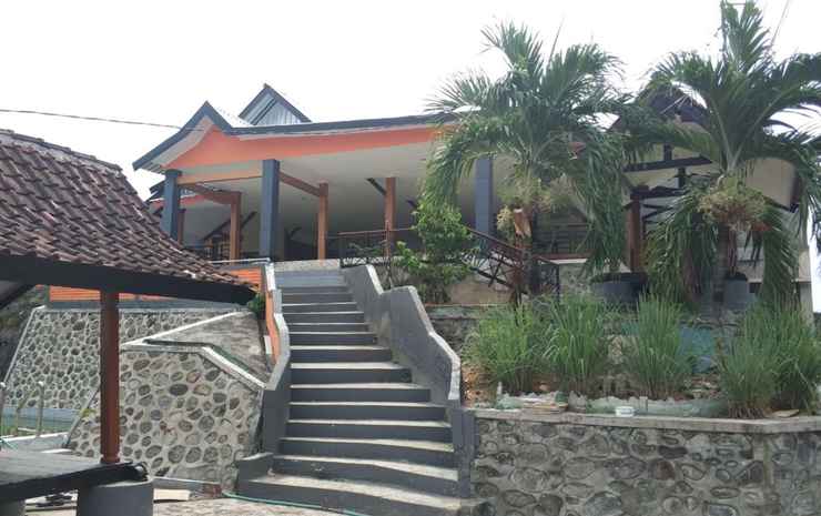  Hotel Sernu Raya Sumbawa - 