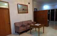 Lobi 4 Pondok Ambu Guest House Gegerkalong