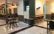 Lobby 5 Hotel Suryaputri