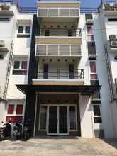 Exterior 4 Simple Room at Griya Rejosari 