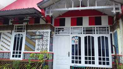 Exterior Full House at Homestay Sekar Jagad Syariah