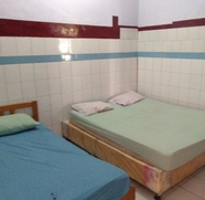Bedroom 4 Hotel Dian Sumbawa