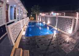 The Royal Joglo, SGD 33