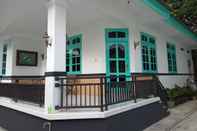 Bangunan Cozy Villa 3 Bedrooms at Pondok Jempol Tawangmangu