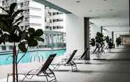 Swimming Pool 2 KL Gateway Deluxe Suite