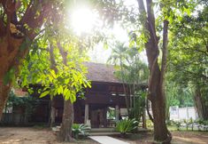 Exterior 6 Insight Hostel