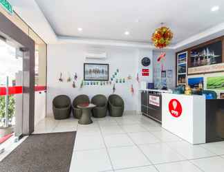 Lobby 2 Super OYO 156 YP Boutique Hotel