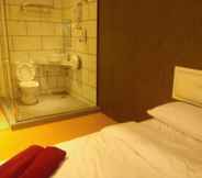 Kamar Tidur 2 Hotel 77 Rawang