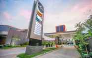 ภายนอกอาคาร 7 Grand Karlita Hotel Purwokerto