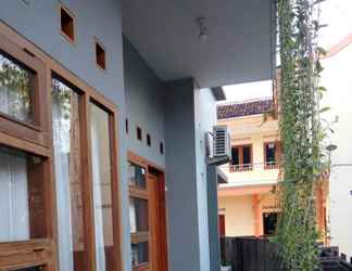 Exterior 2 AyoNda Homestay Yogyakarta