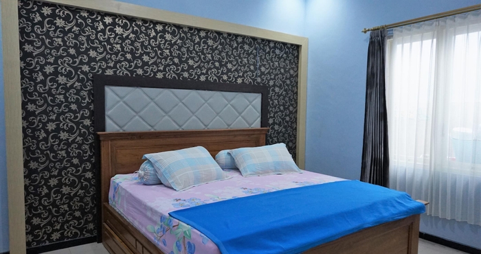 ภายนอกอาคาร Homestay Wijaya Kusuma (Full House - 3 Bedroom)