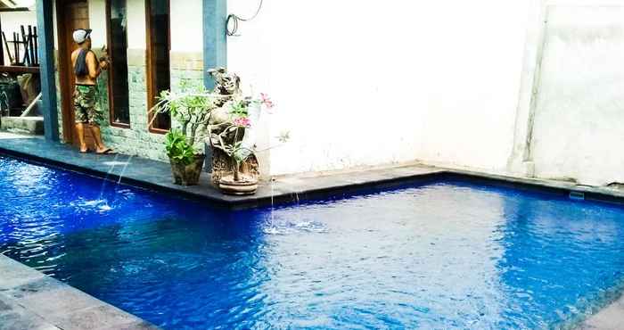 Swimming Pool Pondok Wahyu Homestay