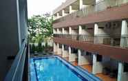 Swimming Pool 3 Grand Batu Inn Hotel