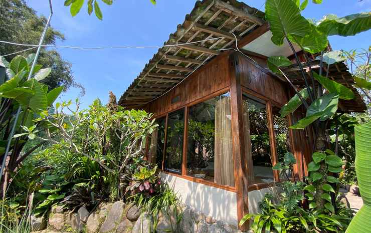 Taman Dolan Home & Resort Malang - Bunk Bed