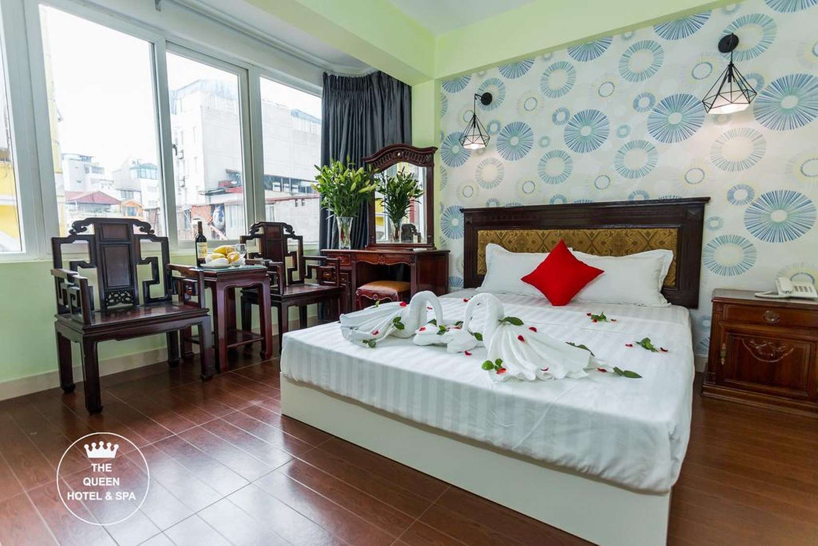 The Queen Hotel & Spa 2 - Khách sạn gần phố đi bộ Hà Nội”