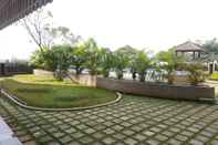 Kolam Renang Bukarooms Apartement Bogor Valley