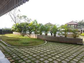 Swimming Pool 4 Bukarooms Apartement Bogor Valley