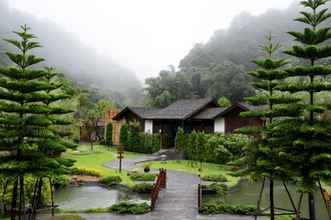 Exterior 4 Onsen @ Moncham