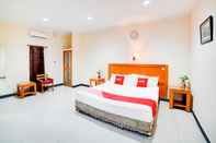 Kamar Tidur OYO 91141 Cherry Garden Hotel