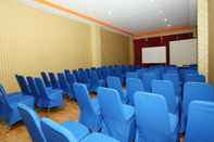 Functional Hall OYO 3154 Hotel City Inn